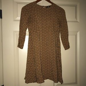 H&M MUSTARD & NAVY PATTERN SHIFT DRESS